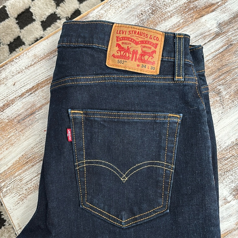 Levi’s 502